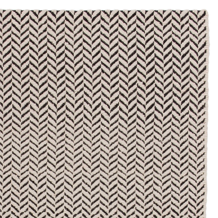 Teppich Kolvra, Schwarz & Weiß, 100% Schurwolle