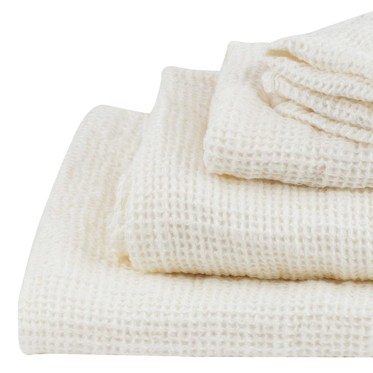 Gemischtes Handtuch Set Nerisin Naturweiß | Schöne Ideen für Ihr Zuhause | URBANARA
