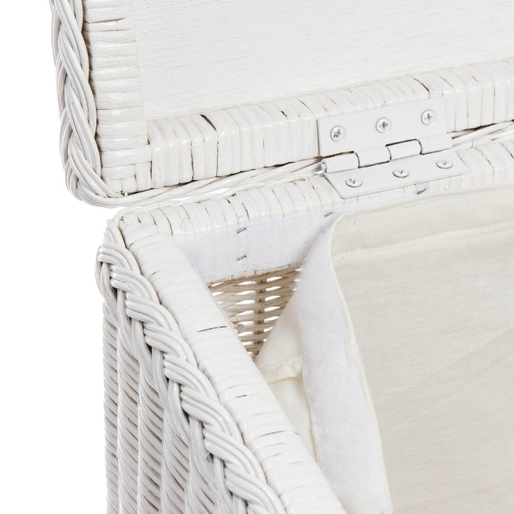 Wäschekorb Java in Weiß-Lackiert aus 100% Rattan & 100% Baumwolle | Entdecken Sie unsere schönsten Wohnaccessoires
