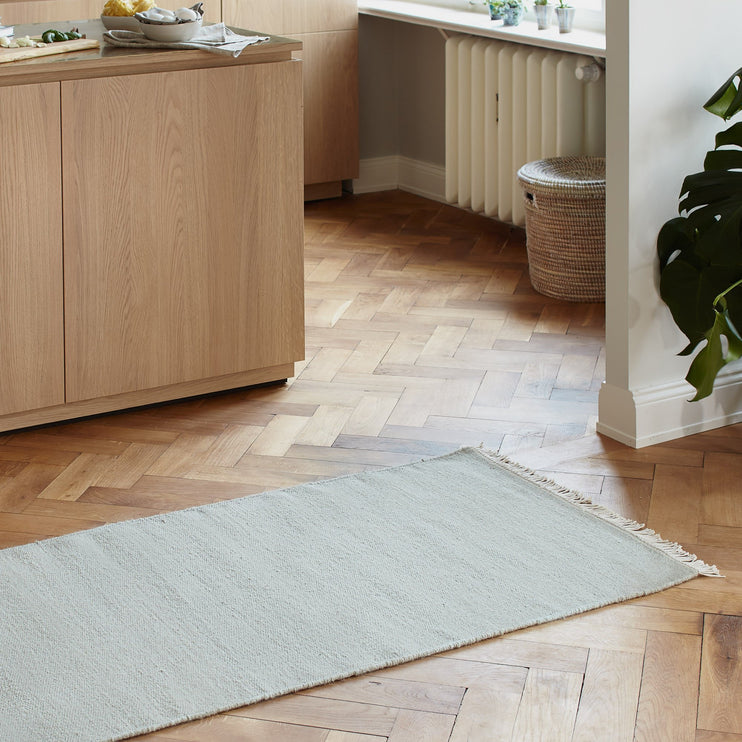 Light green grey Manu Läufer | Home & Living inspiration | URBANARA