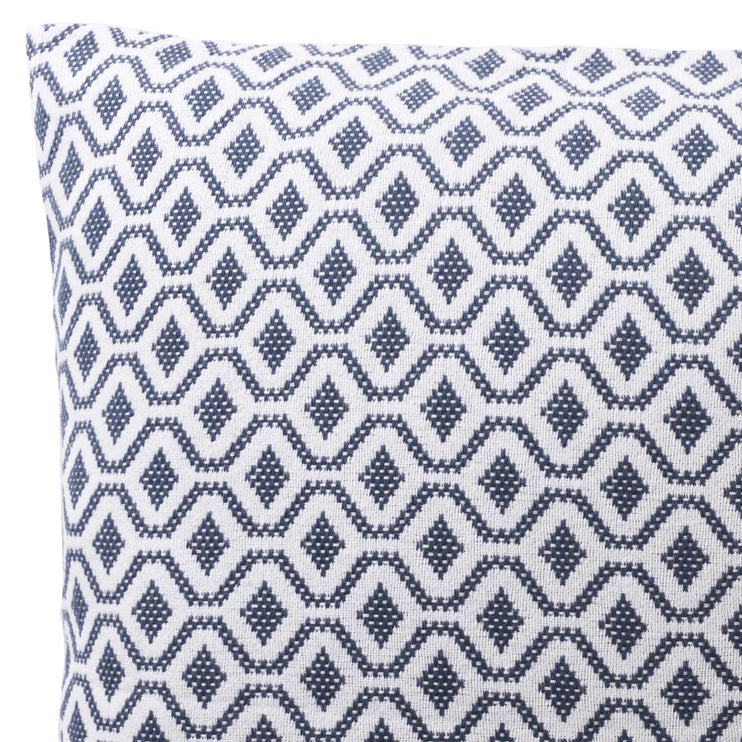 Kissenhülle Viana, Blaugrau & Weiß, 100% Baumwolle | URBANARA Kissenhüllen