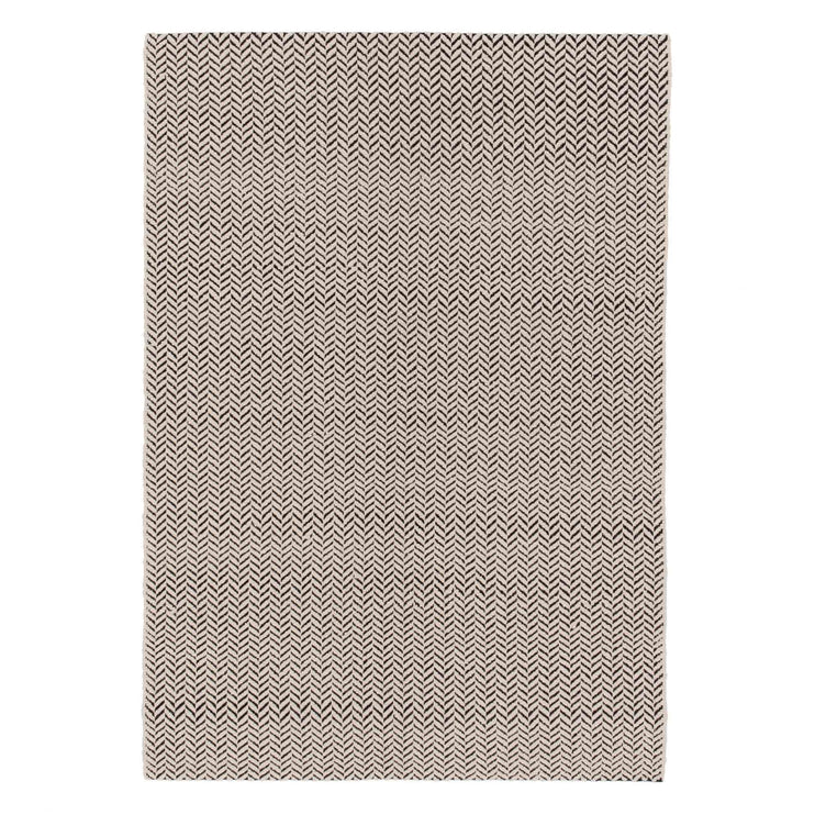 Teppich Kolvra, Schwarz & Weiß, 100% Schurwolle | URBANARA Wollteppiche