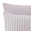 Dark red & White Izeda Bettdeckenbezug | Home & Living inspiration | URBANARA