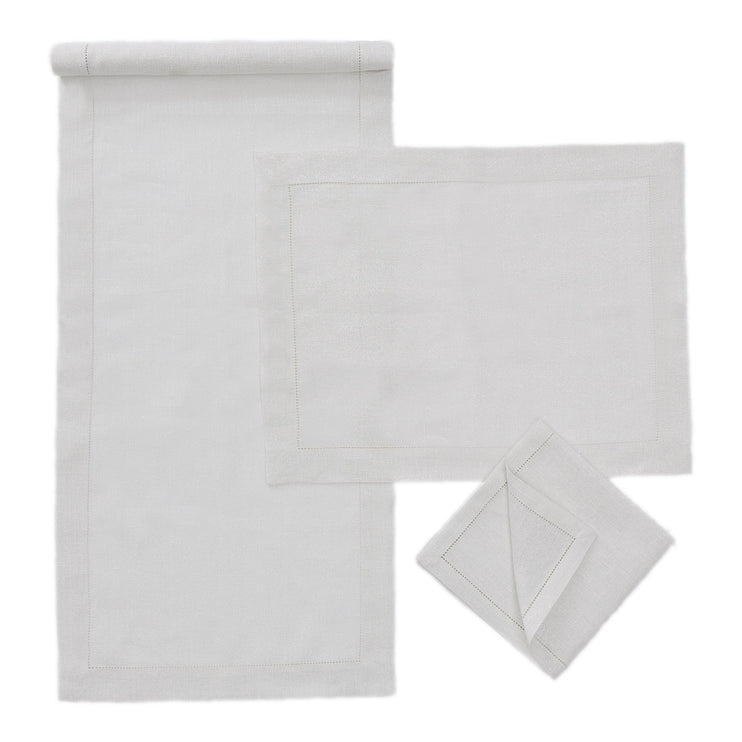 Cavaillon place mat, silver & white, 87% linen & 13% lurex | URBANARA christmas decoration