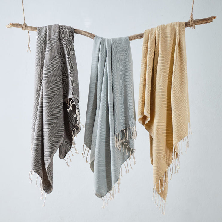 Hamamtuch Laza in Schwarz & Weiß | Schöne Ideen für Ihr Zuhause | URBANARA