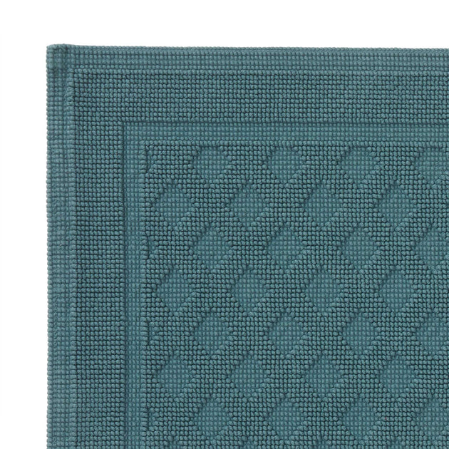 Green grey Osuna Badematte | Home & Living inspiration | URBANARA