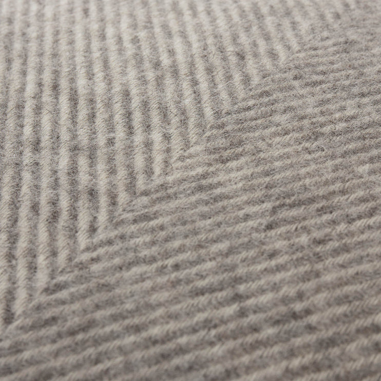 Kissenhülle Gotland, Grau & Creme, 100% Wolle & 100% Leinen | Hochwertige Wohnaccessoires