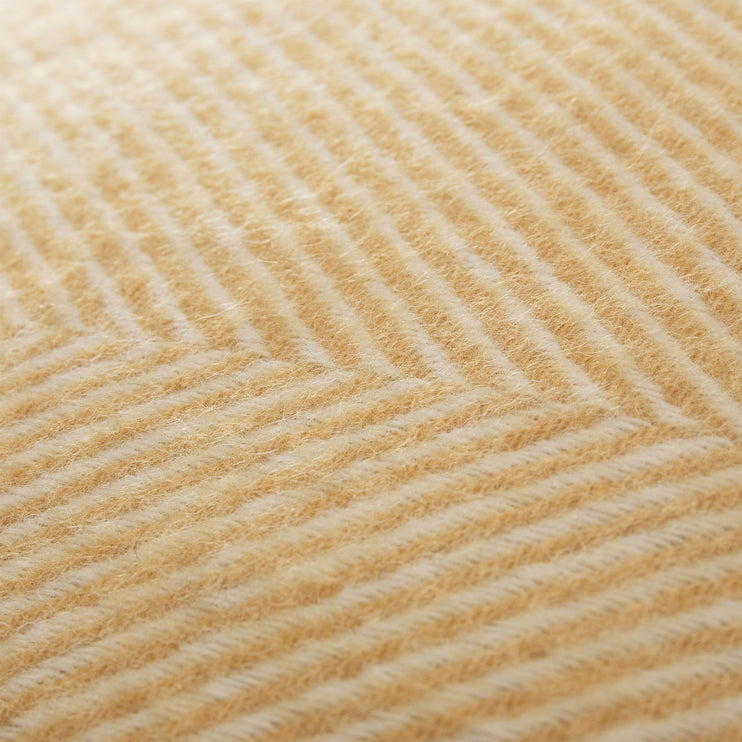 Kissenhülle Gotland, Senfgelb & Creme, 100% Wolle & 100% Leinen | Hochwertige Wohnaccessoires