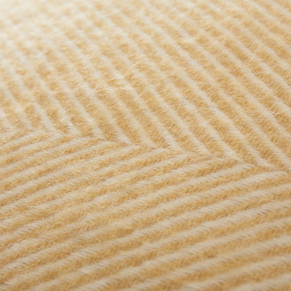 Kissenhülle Gotland, Senfgelb & Creme, 100% Wolle & 100% Leinen | Hochwertige Wohnaccessoires