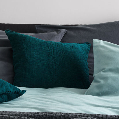 Forest green Ruivo Kissenhülle | Home & Living inspiration | URBANARA