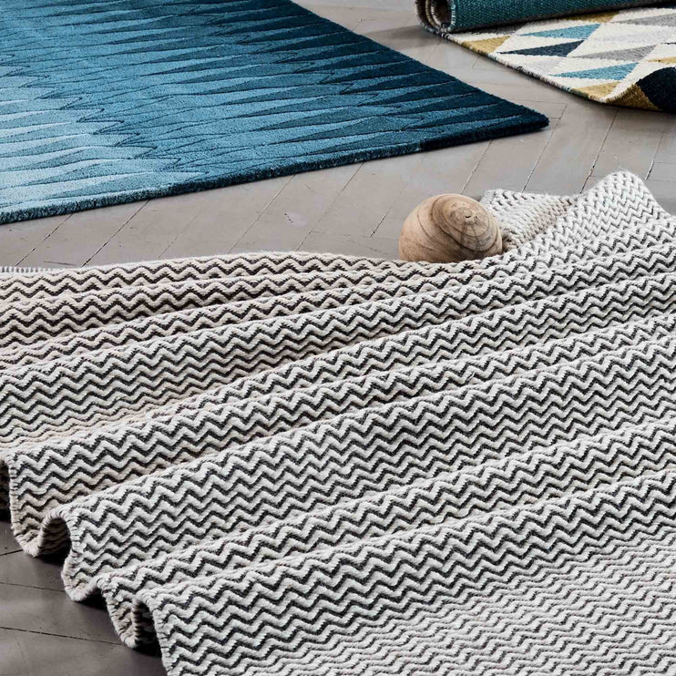 Grey & Off-white Pandim Teppich | Home & Living inspiration | URBANARA