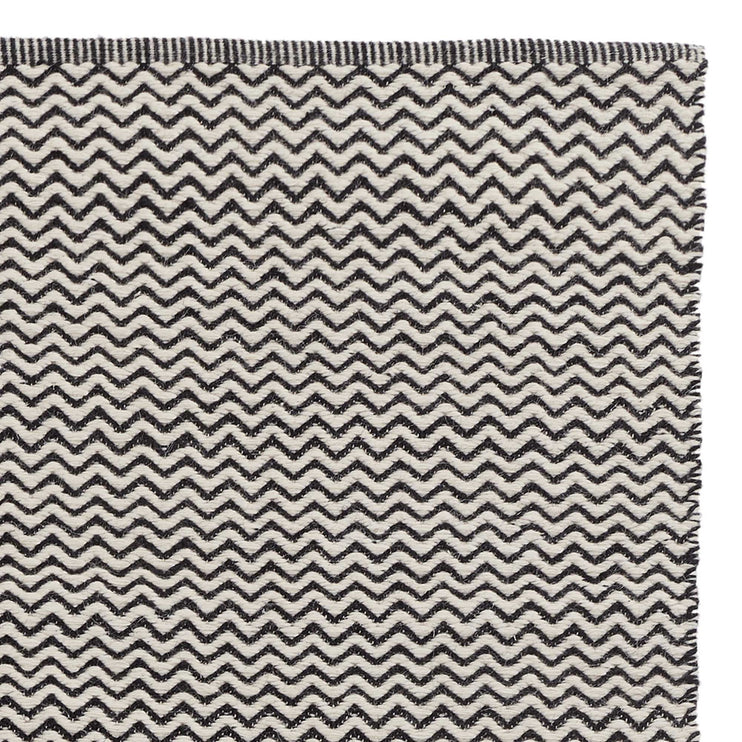 Pandim rug, dark blue & off-white, 100% wool