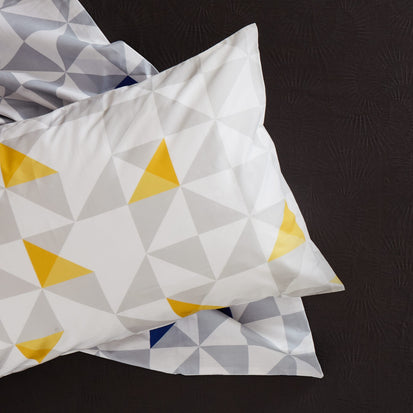 Bettwäsche Set Trisulin Weiß & Hellgrau & Gelb | Schöne Ideen für Ihr Zuhause | URBANARA