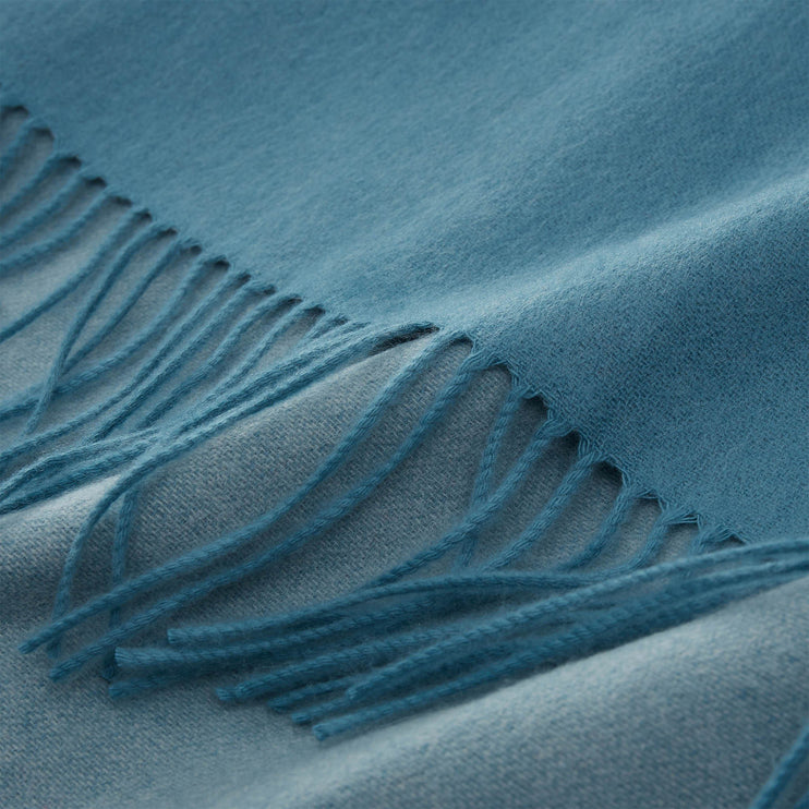 Decke Sontra, Grüngrau & Helles Graugrün, 10% Kaschmirwolle & 90% Wolle | URBANARA Kaschmirdecken