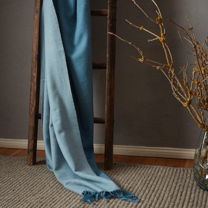 Decke Sontrain Grüngrau & Helles Graugrün | Schöne Ideen für Ihr Zuhause | URBANARA