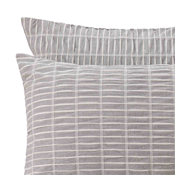 Grey & Natural white Bayan Kissenbezug | Home & Living inspiration | URBANARA