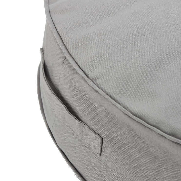 Pouf Nashik, Hellgrau, 100% Baumwolle | URBANARA Hocker & Poufs