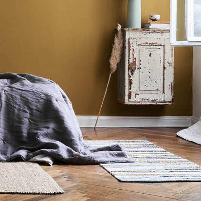 Mustard & Cognac & Dark blue Colmar Teppich | Home & Living inspiration | URBANARA