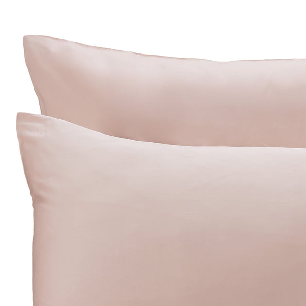 Millau Duvet Cover in powder pink | Home & Living inspiration | URBANARA