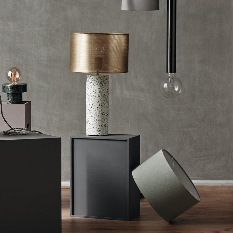 Tischlampe Nindra in Messing | Schöne Ideen für Ihr Zuhause | URBANARA