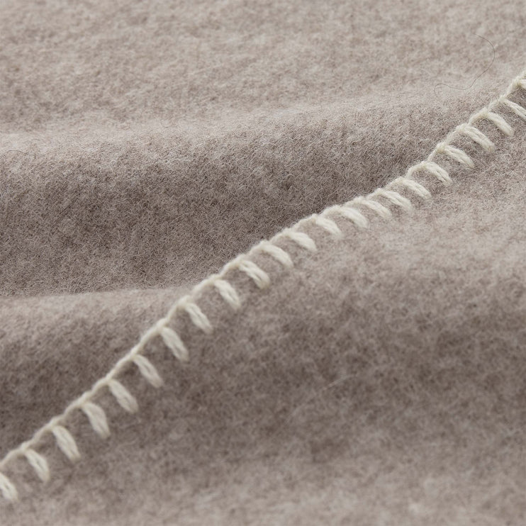 Aspan Blanket in beige & off-white | Home & Living inspiration | URBANARA