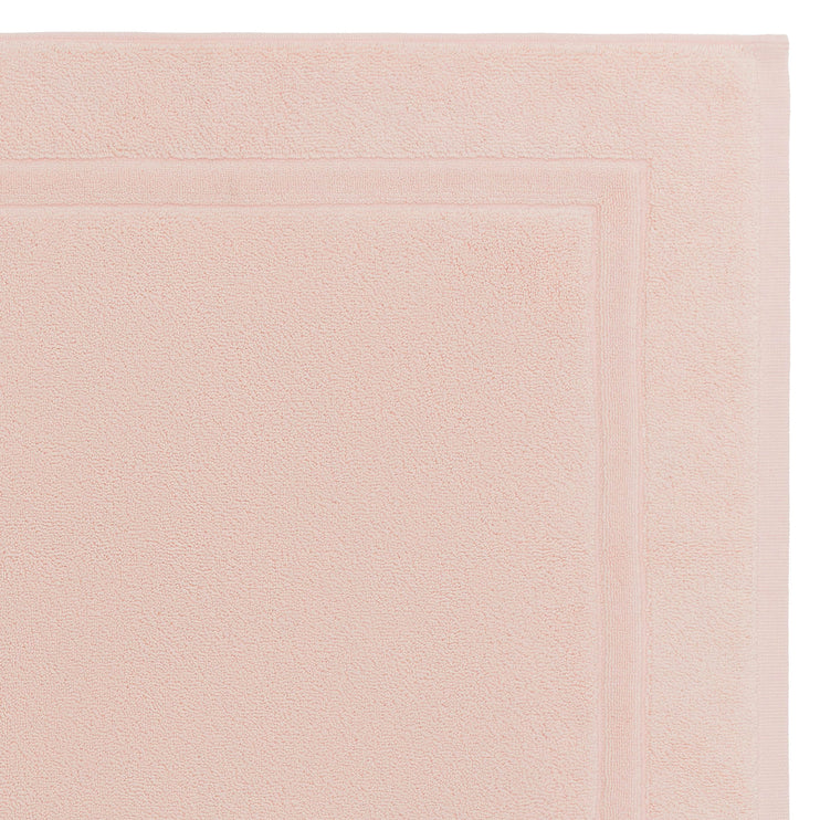 Dusty pink Bath Mat Faia | Home & Living inspiration | URBANARA