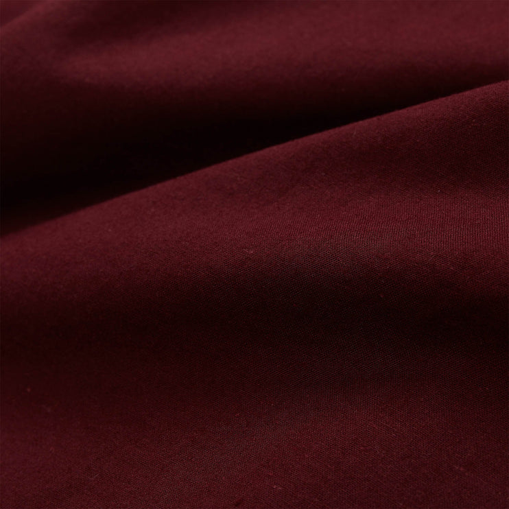 Luz pillowcase, bordeaux red, 100% cotton | URBANARA cotton bedding