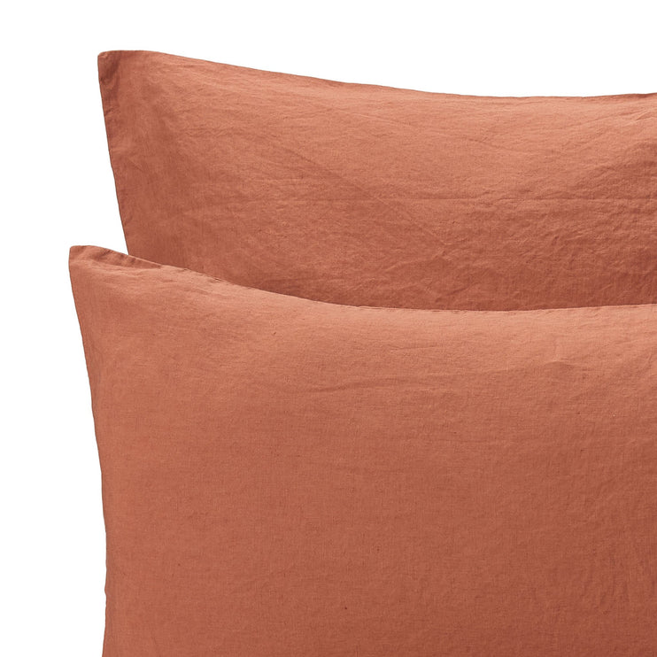 Mafalda Linen Bed Linen terracotta, 100% linen | URBANARA linen bedding