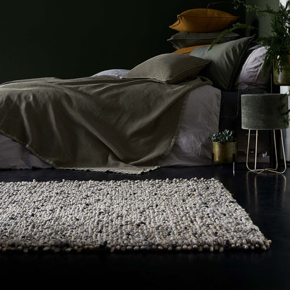 Natural & Stone grey & Ivory Thela Teppich | Home & Living inspiration | URBANARA