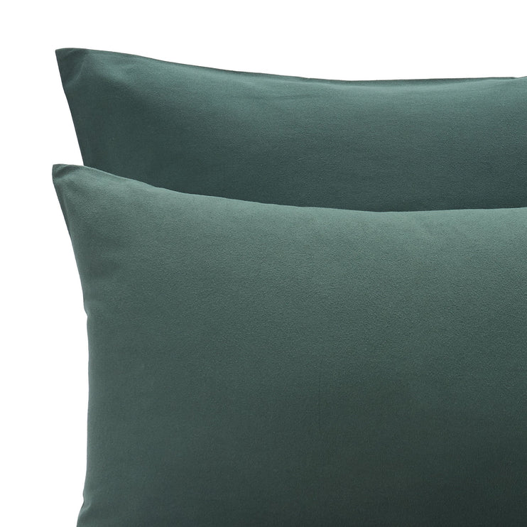 Montrose Flannel Bed Linen in dark green | Home & Living inspiration | URBANARA