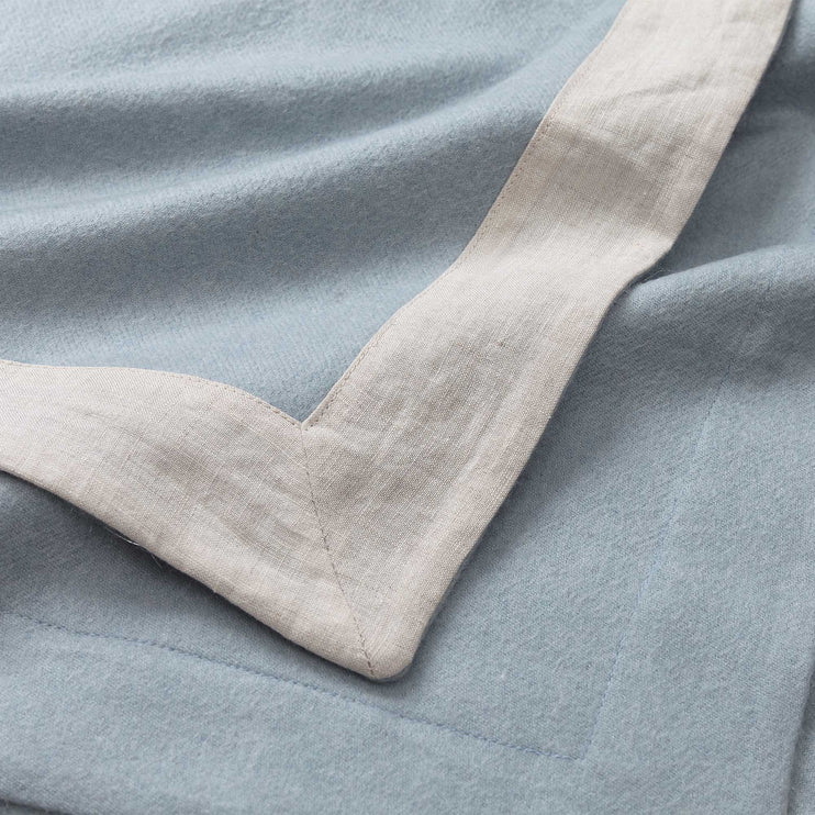 Naggu Cashmere Blanket green grey & natural, 100% cashmere wool & 100% linen | URBANARA cashmere blankets