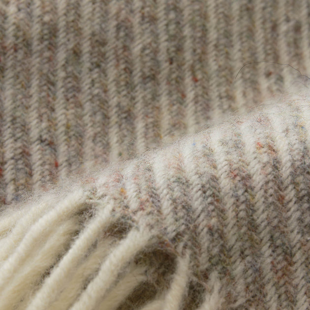 Light grey melange & Natural white Blanket Palini | Home & Living inspiration | URBANARA
