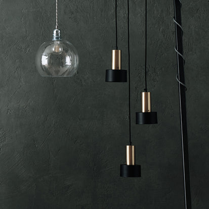 Black & Brass Kurchi Hängelampe | Home & Living inspiration | URBANARA