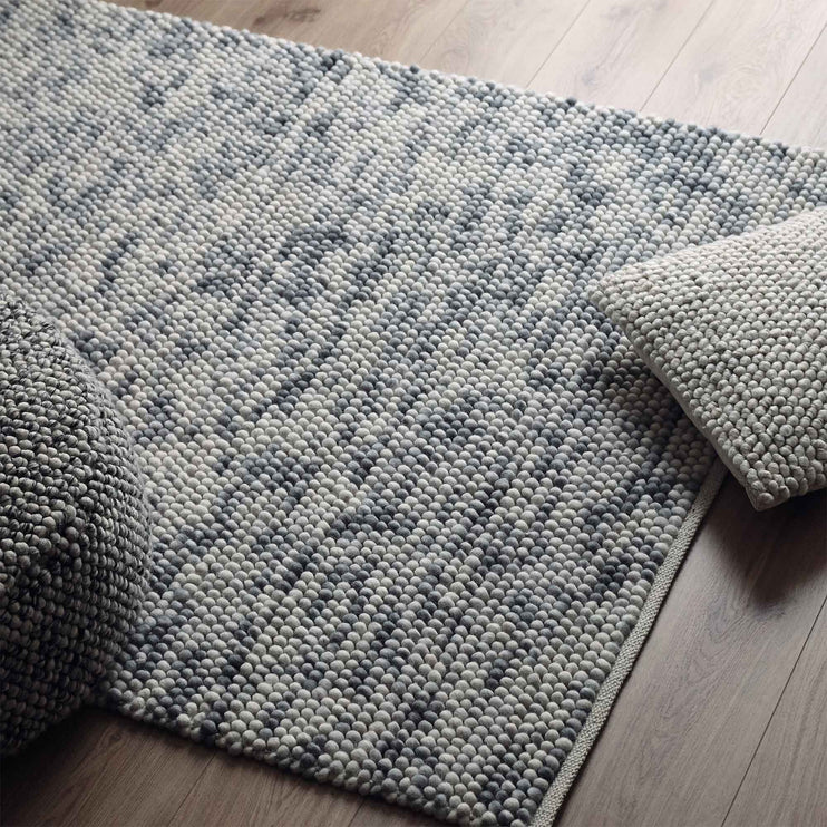 Ravi Wool Rug in grey melange | Home & Living inspiration | URBANARA