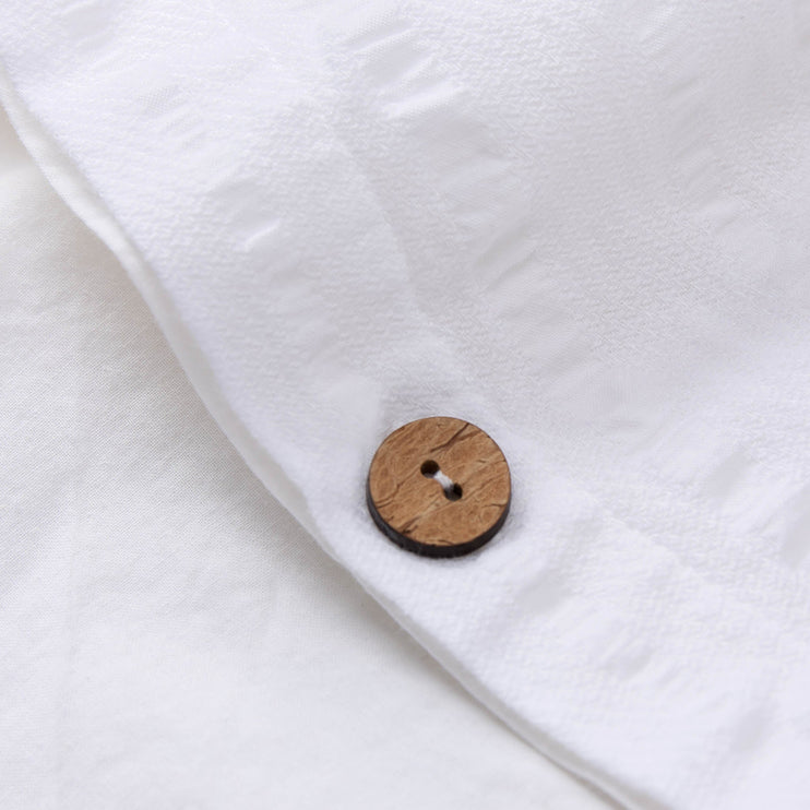 Kissenbezug Serras, Weiß, 64% Baumwolle & 36% Leinen | URBANARA Seersucker-Bettwäsche