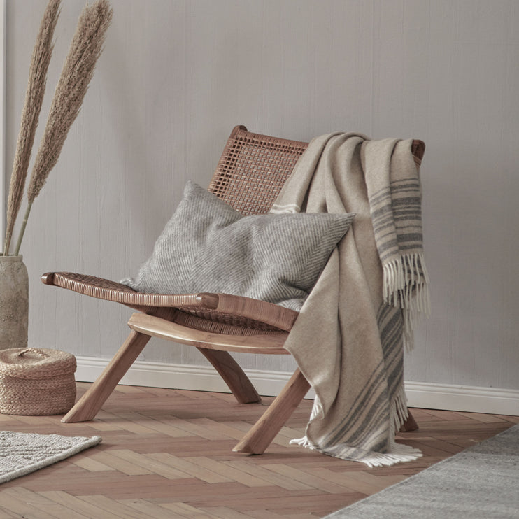 Oroya Alpaca Blanket in cream | Home & Living inspiration | URBANARA