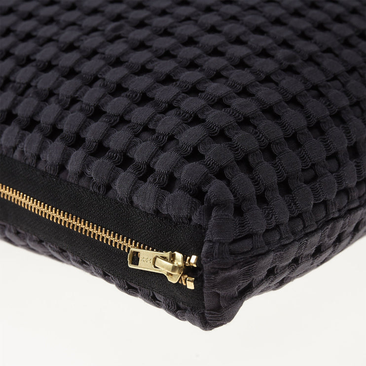 Kissen Veiros Sao in Anthrazit aus 100% Baumwolle | Entdecken Sie unsere schönsten Wohnaccessoires