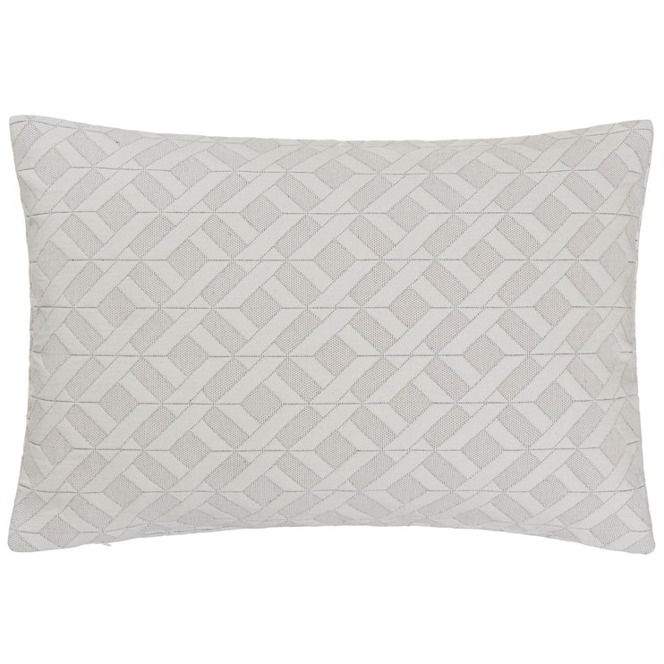 Aldeia quilt in light cream & black, 100% cotton |Find the perfect bedspreads & quilts