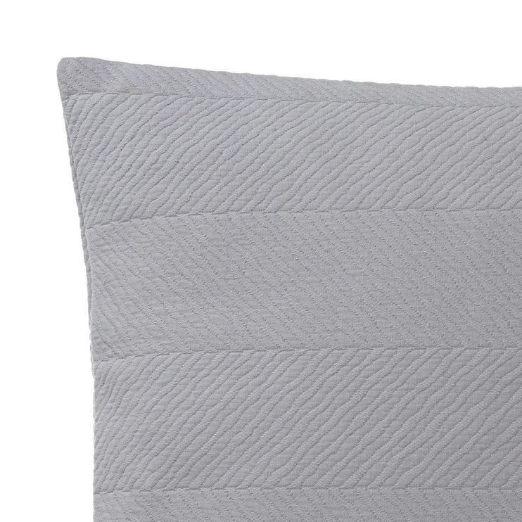 Grey Cieza Kissenhülle | Home & Living inspiration | URBANARA