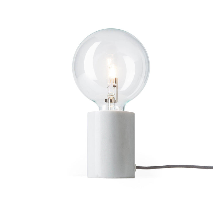 Tischlampe Salbyin Weiß | Schöne Ideen für Ihr Zuhause | URBANARA