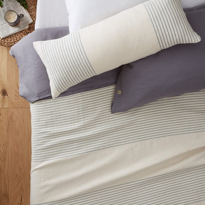 Cream & Grey green Kadan Kissenhülle | Home & Living inspiration | URBANARA