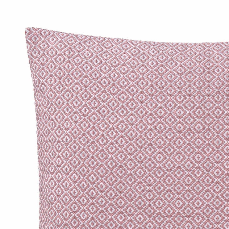 Kissenhülle Mondego, Altrosa & Weiß, 100% Baumwolle | URBANARA Kissenhüllen