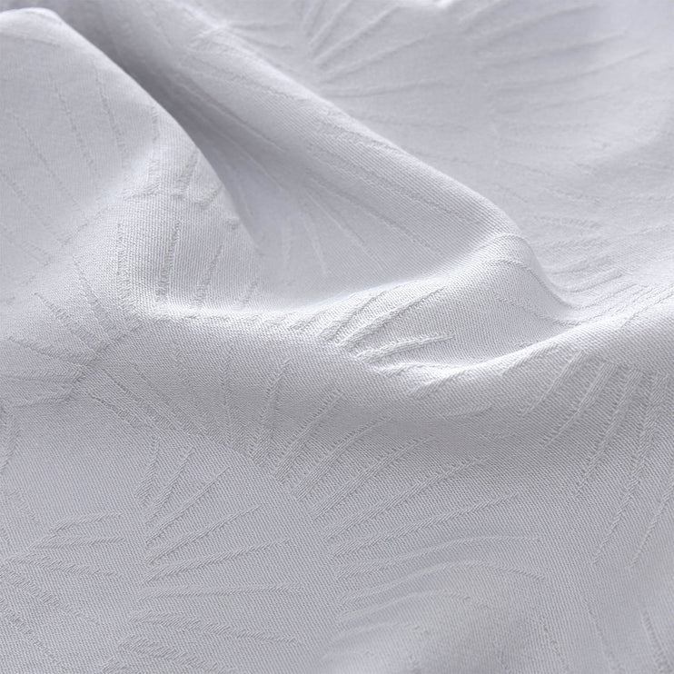 Espinho table runner, light stone grey, 100% cotton | URBANARA table runners