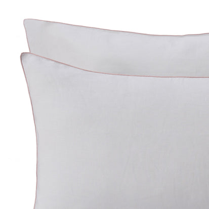 Light grey & Powder Pink Alvalade Kissenbezug | Home & Living inspiration | URBANARA