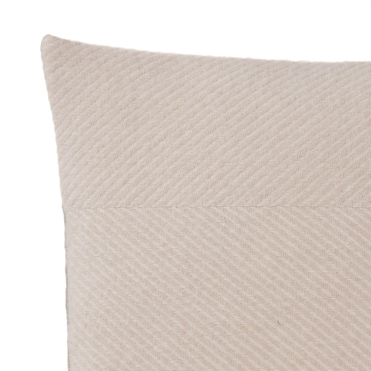 Kissenhülle Gotland, Zartrosa & Creme, 100% Schurwolle & 100% Leinen | URBANARA Kissenhüllen