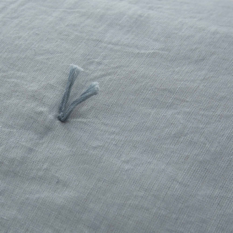 Kissenhülle Gaya, Helles Grüngrau & Grüngrau, 100% Leinen & 100% Baumwolle & 100% Polyester | URBANARA Kissenhüllen