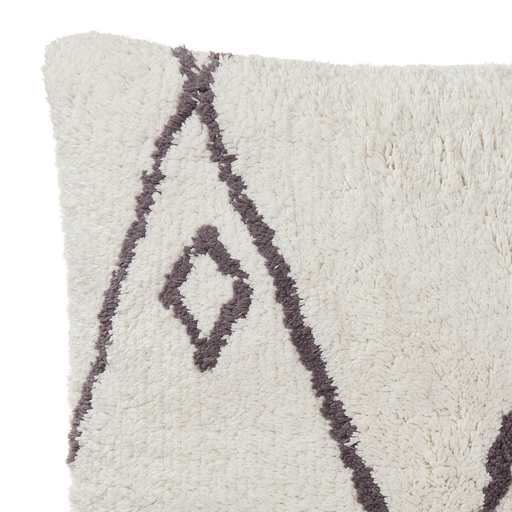 Kissenhülle Keelam, Naturweiß & Dunkelgrau, 100% Baumwolle | URBANARA Kissenhüllen