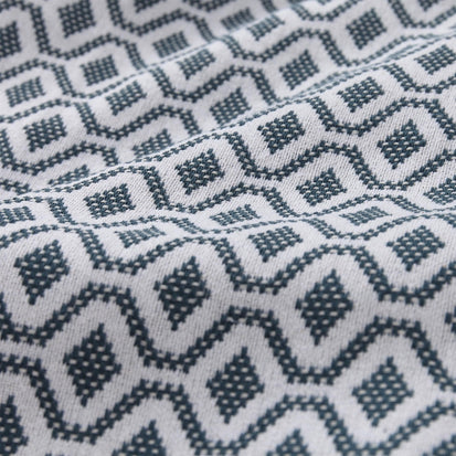 Teal & White Viana Tagesdecke | Home & Living inspiration | URBANARA