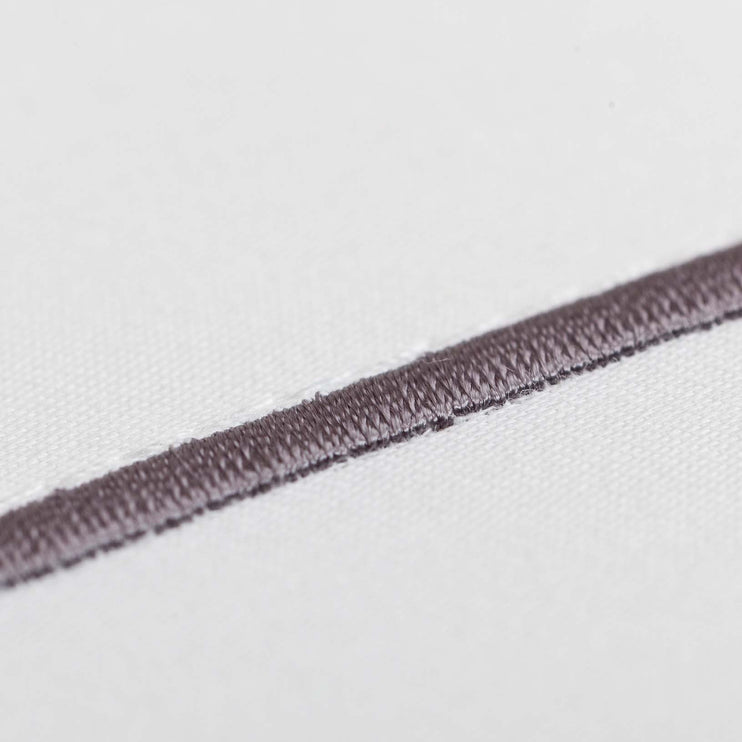 Kissenbezug Karakol [Weiß/Grau]