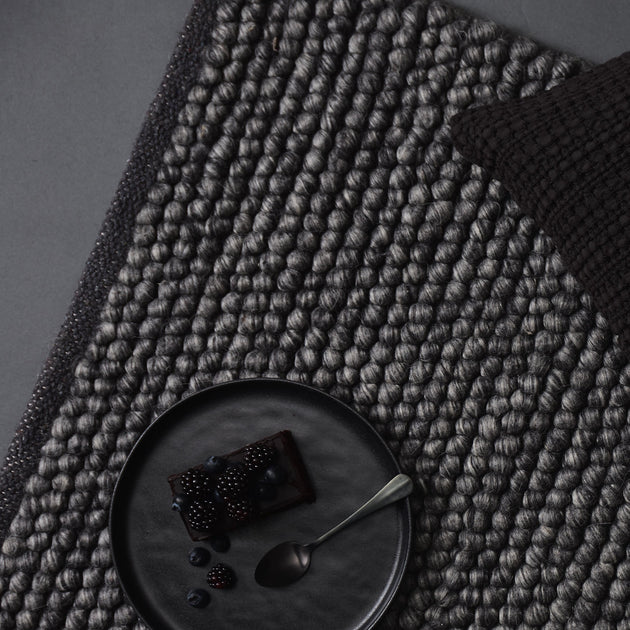 Ravi Runner in charcoal melange | Home & Living inspiration | URBANARA